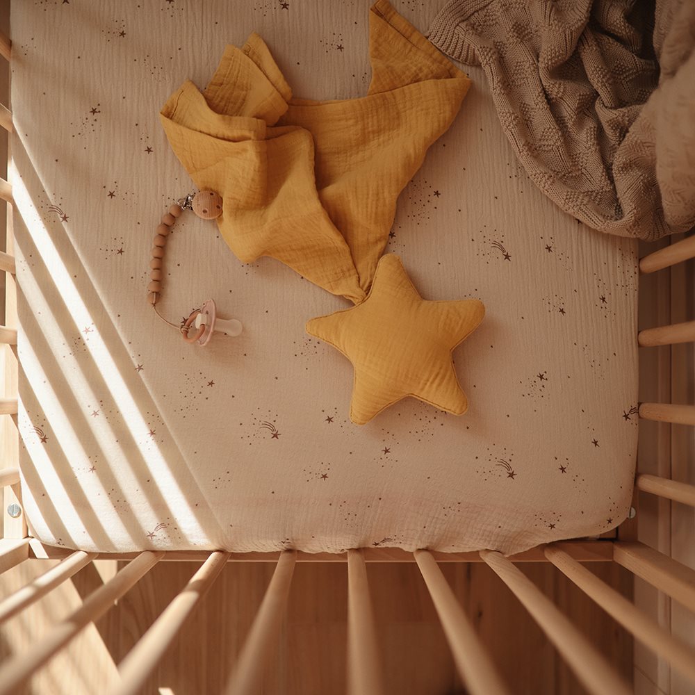 Mushie Crib Sheet - Medium - Falling Stars