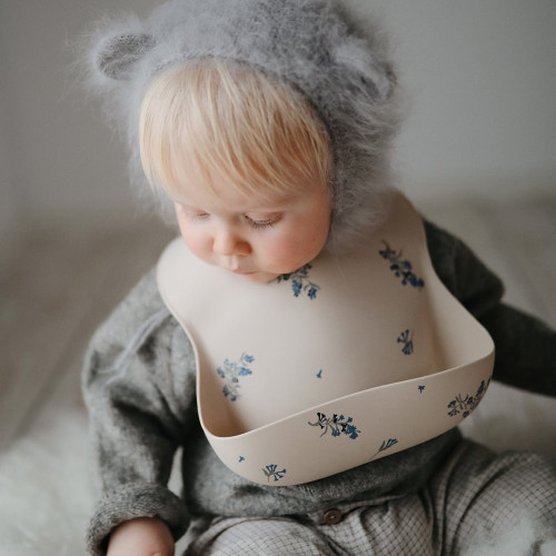 Mushie Silicone Bib - Lilac Flowers