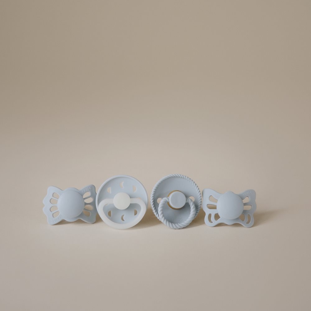 FRIGG ​​Baby's First pacifier​ 4-pack - Moonlight Sailing - Powder Blue