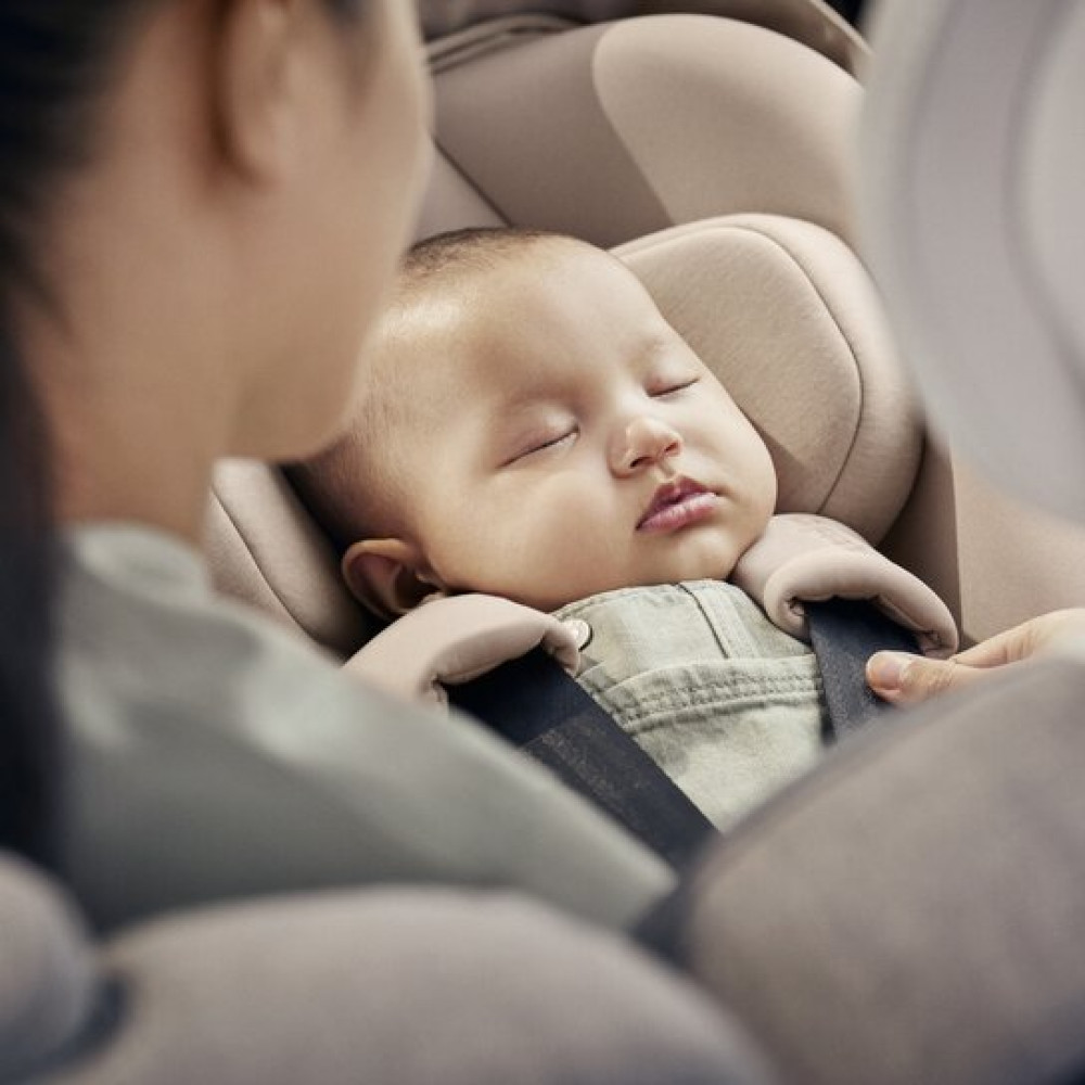 Bugaboo Otter by Nuna baby car seat Desert Taupe Melange