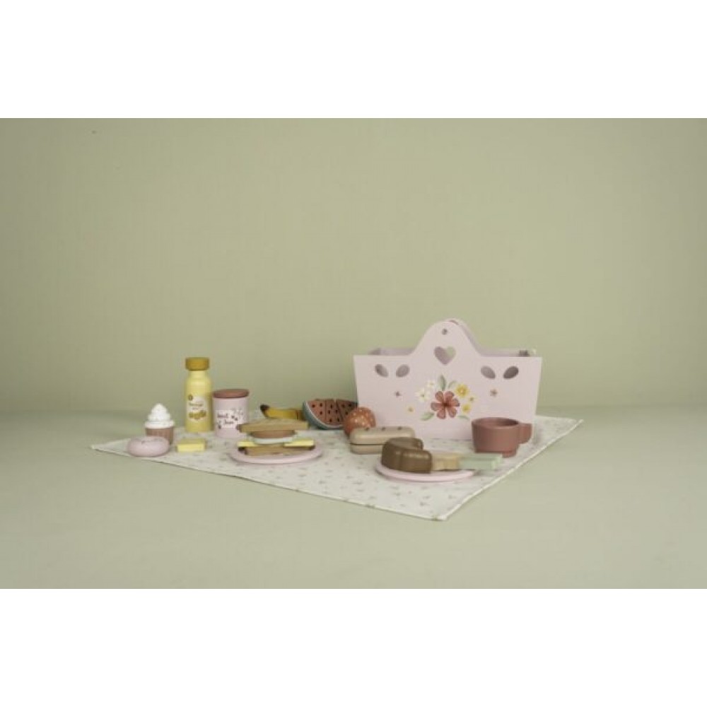 Little Dutch Picnic Play Set FSC wood